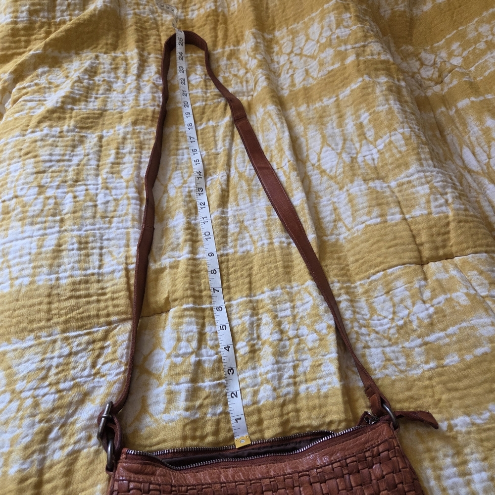 Vilenca Holland crossbody woven brown leather bag - Picture 11 of 11